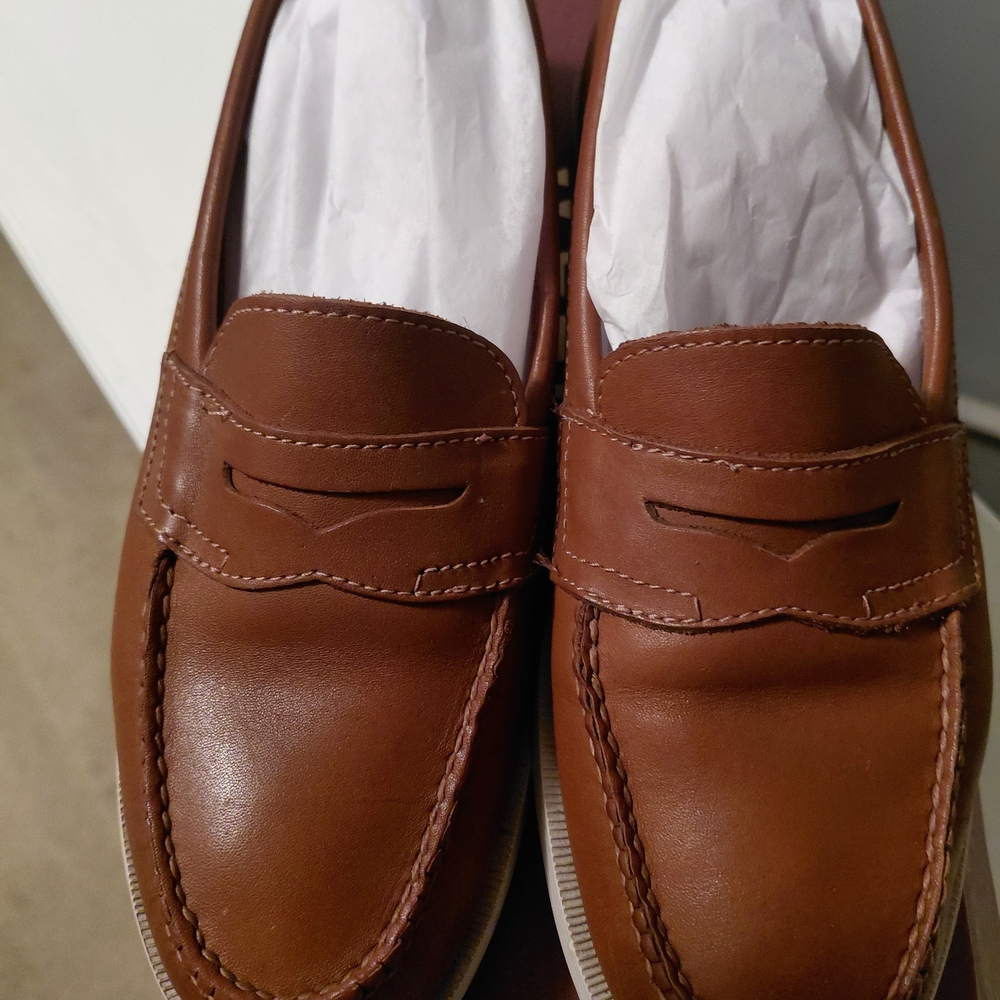 Elegant Brown Leather Loafers for Women